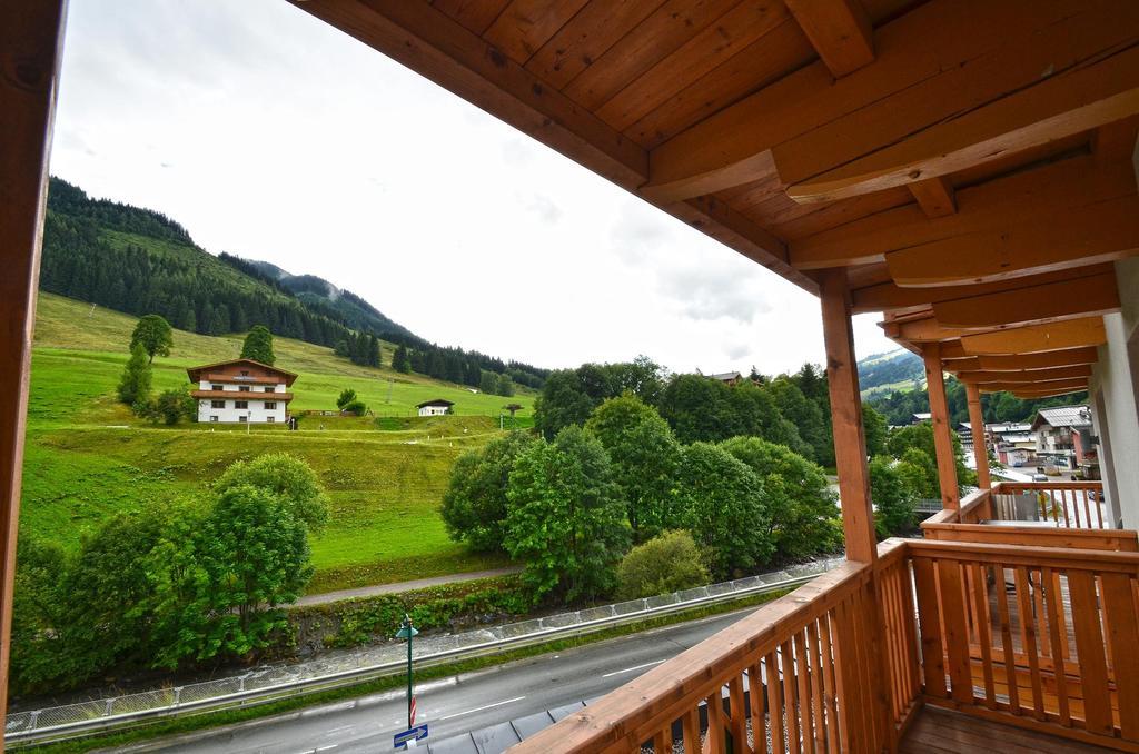 Appartementhaus Kristall Incl Joker Card By All In One Apartments Saalbach-Hinterglemm Buitenkant foto